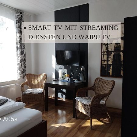Haus Krabbe Zimmer Ohne Kueche, Fuer 1-2 Personen, Doppelbett, Zentral Gelegen Zwischen Cuxhaven Und Bremerhaven, Hunde Kostenfrei Willkommen, Kostenfreier Parkplatz เวรเมิน ภายนอก รูปภาพ