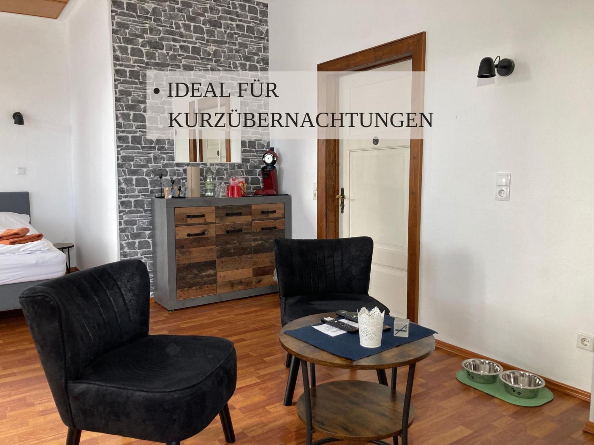 Haus Krabbe Zimmer Ohne Kueche, Fuer 1-2 Personen, Doppelbett, Zentral Gelegen Zwischen Cuxhaven Und Bremerhaven, Hunde Kostenfrei Willkommen, Kostenfreier Parkplatz เวรเมิน ภายนอก รูปภาพ