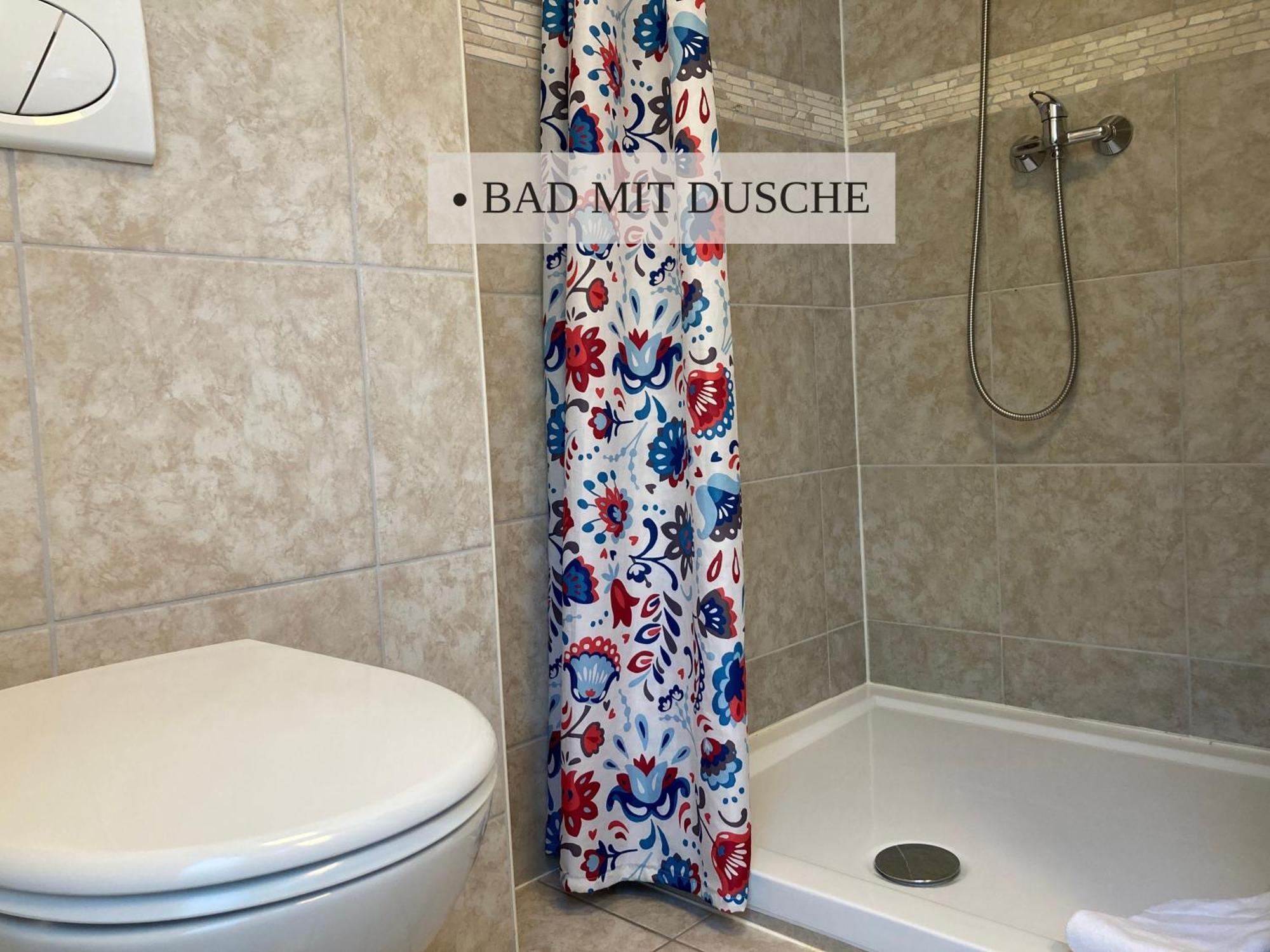 Haus Krabbe Zimmer Ohne Kueche, Fuer 1-2 Personen, Doppelbett, Zentral Gelegen Zwischen Cuxhaven Und Bremerhaven, Hunde Kostenfrei Willkommen, Kostenfreier Parkplatz เวรเมิน ภายนอก รูปภาพ